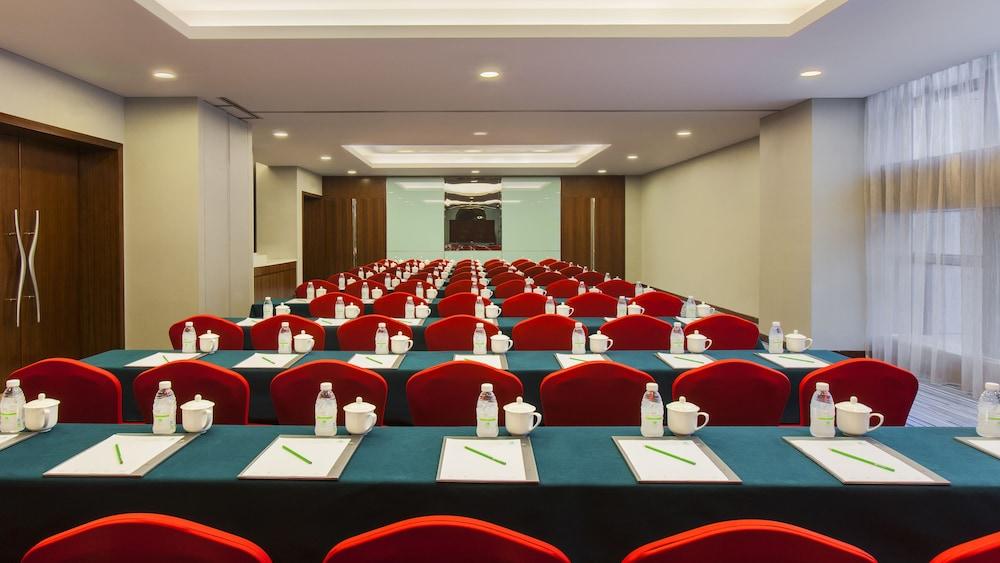sembo-681926-58388e-030278 Holiday Inn Chengdu Xindu