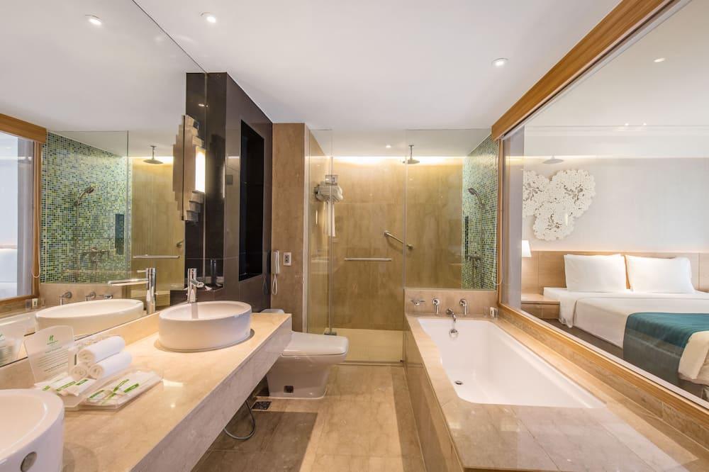 expedia_group-35285-42ca46-908997 Holiday Inn Bangkok