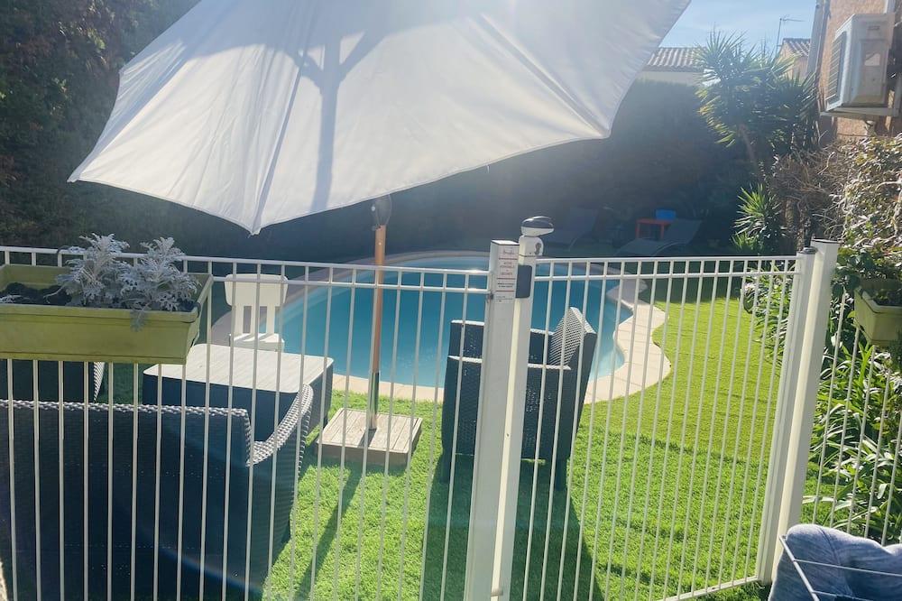 Renting a villa for a crazy holiday Provence-Alpes-Côte d'Azur - La Crau visuel 3/10 Renting a villa for a crazy holiday Provence-Alpes-Côte d'Azur - La Crau visuel 3/10