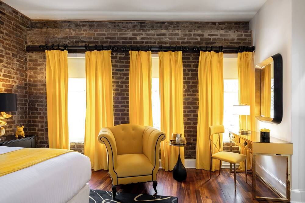 The Vendue, Downtown Art Hotel