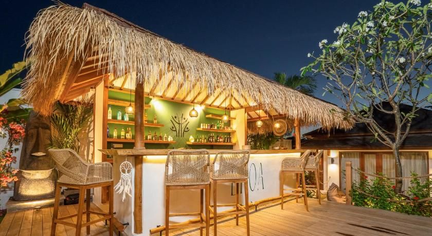 Ehoa Bali Nyanyi Boutique Hotel - In Front Of Entrance To Nuanu