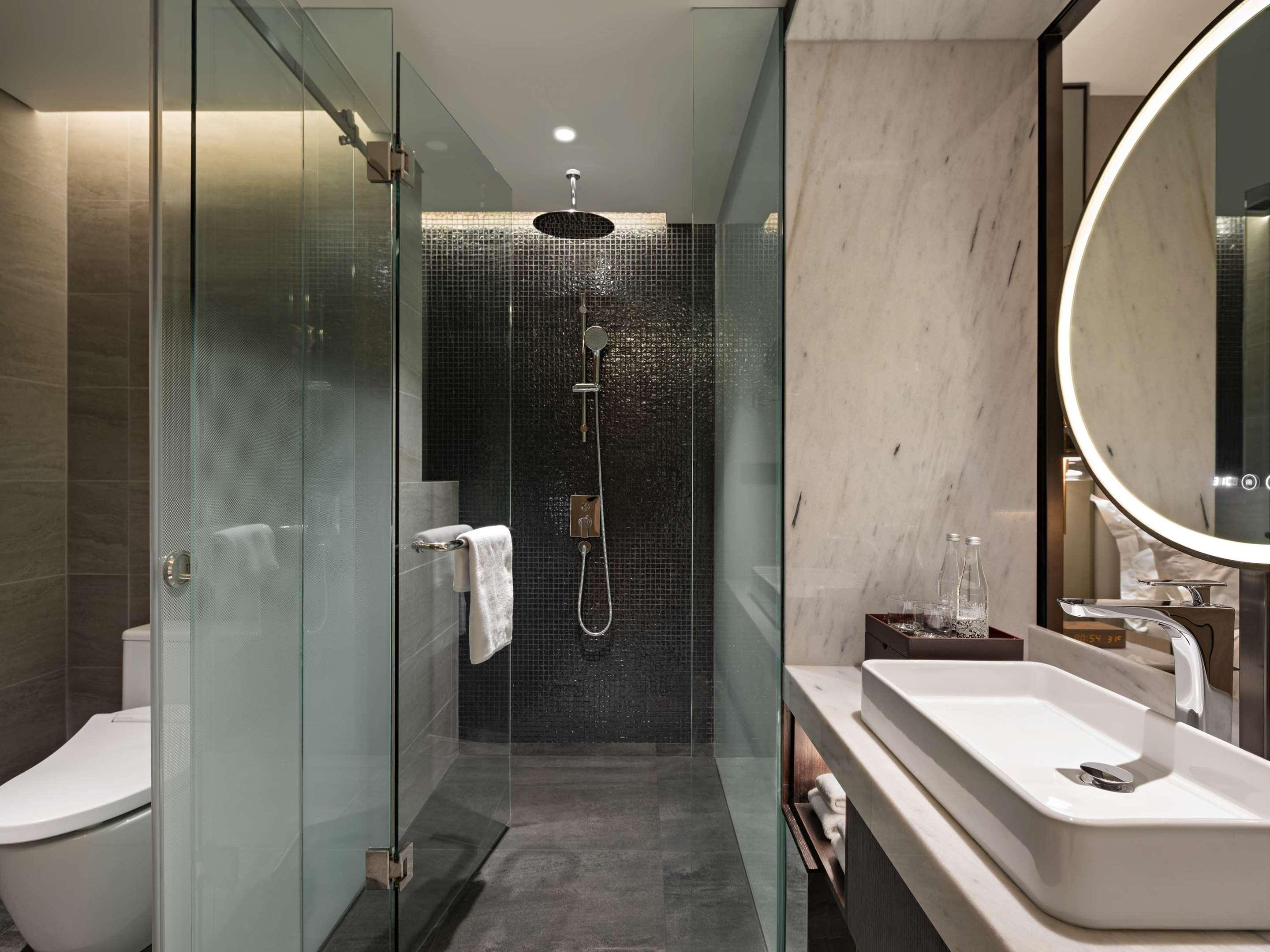 ice-118226-912a68-853159 Mövenpick Hotel Jakarta City Centre