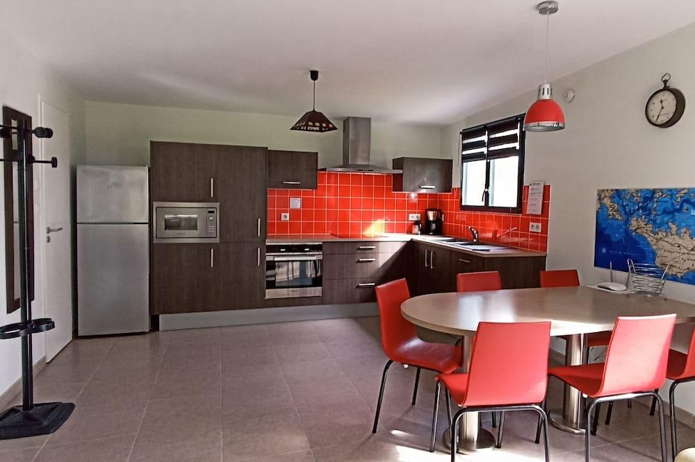 lovely gite with swimming pool close to the beach Bretagne - Tour-du-Parc visuel 5/5 lovely gite with swimming pool close to the beach Bretagne - Tour-du-Parc visuel 5/5