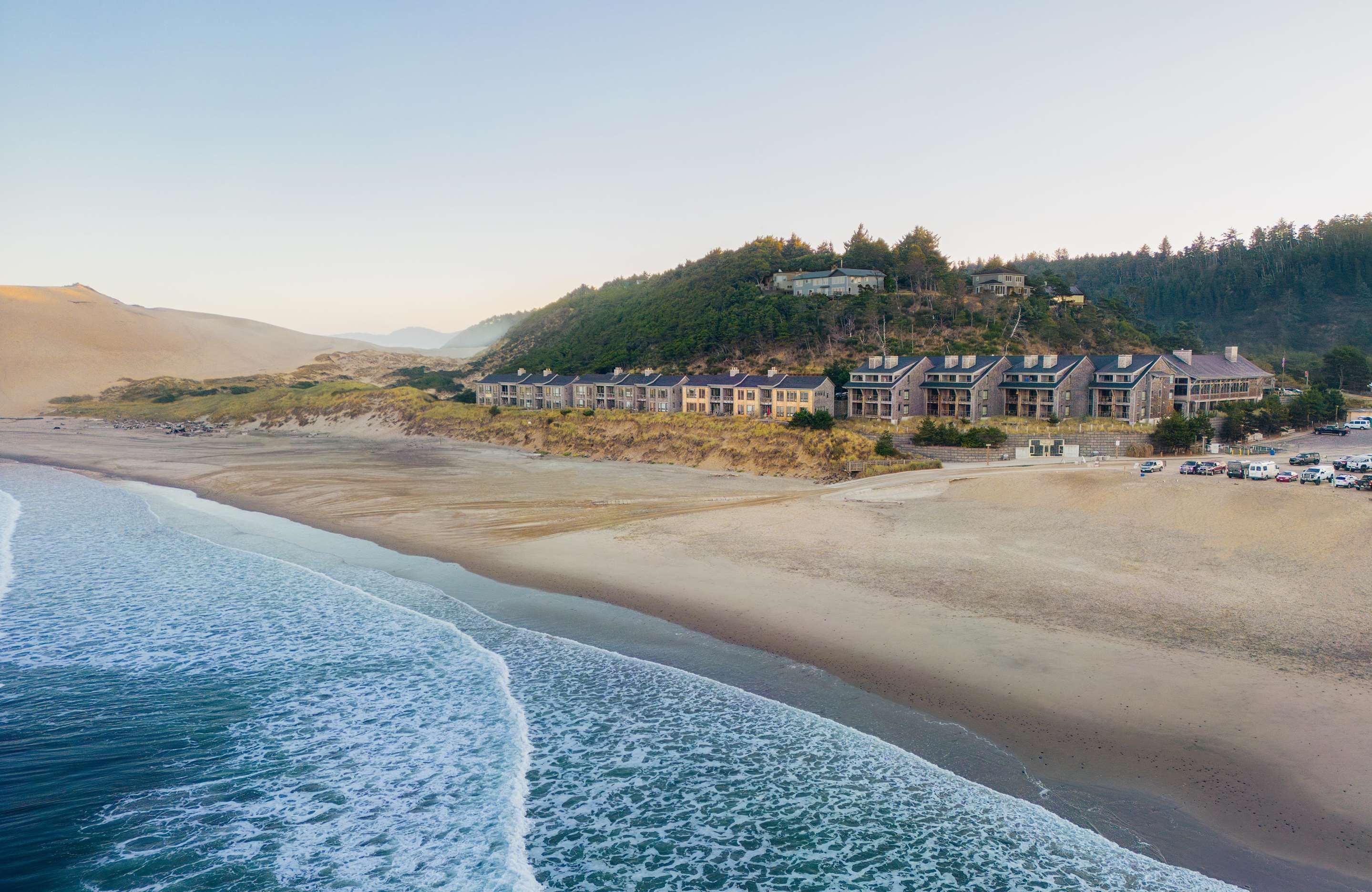 Headlands Coastal Lodge & Spa