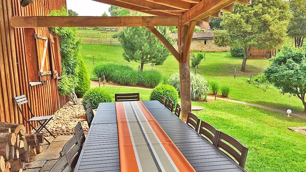 Grange Aux Amis In Sarlat, An Ecolodge With A Nice View Of The Dordogne Valley Aquitaine - Sarlat-la-Canéda visuel 1/5 Grange Aux Amis In Sarlat, An Ecolodge With A Nice View Of The Dordogne Valley Aquitaine - Sarlat-la-Canéda visuel 1/5