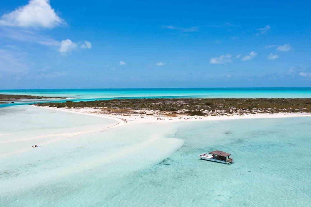 expedia_group-4592231-191223624-770492 The Ambergis Cay