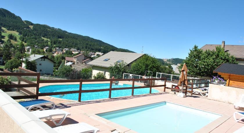 Camping les Auches Provence-Alpes-Côte d'Azur - Dienstmeisjes visuel 2/5 Camping les Auches Provence-Alpes-Côte d'Azur - Dienstmeisjes visuel 2/5