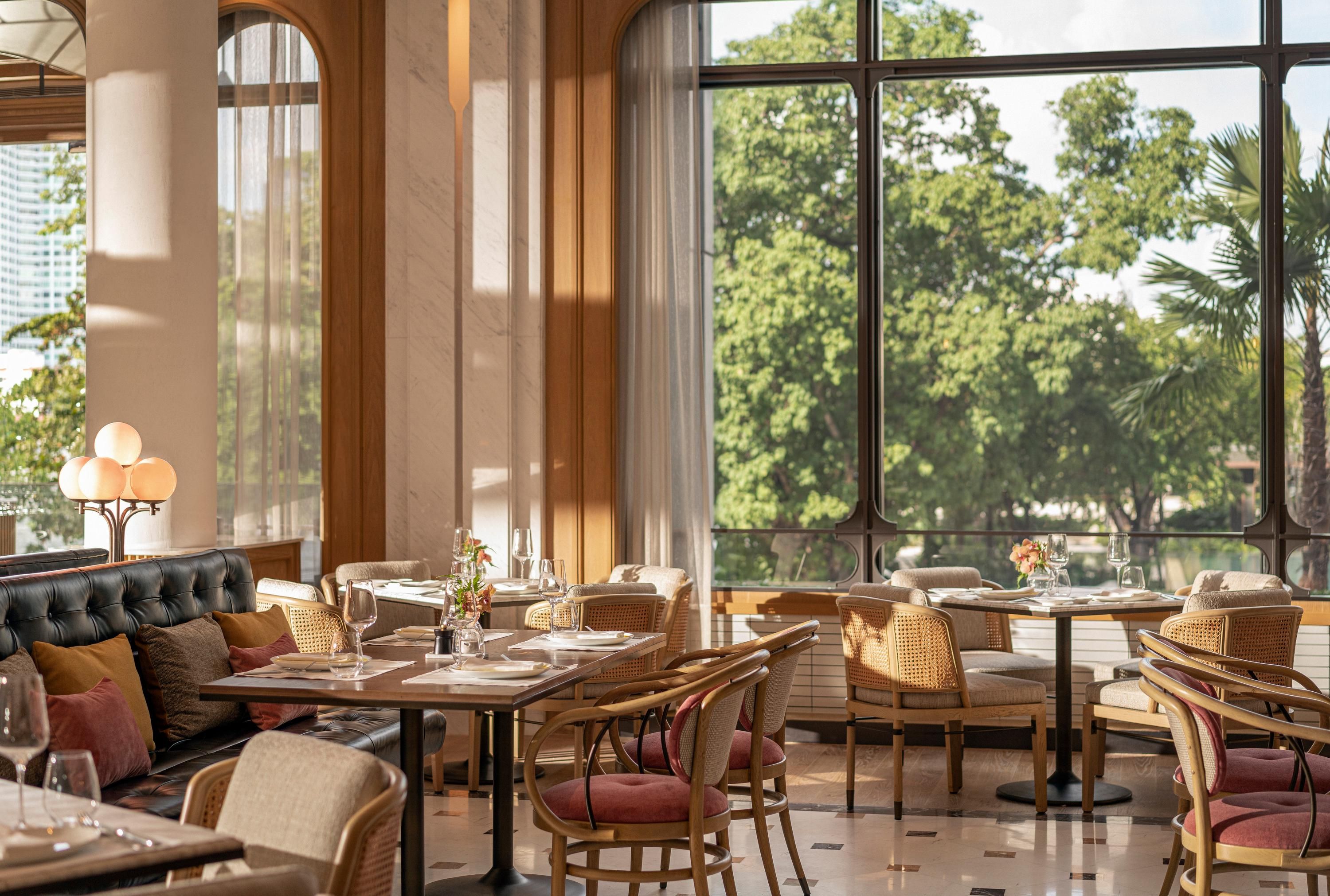 Four Seasons Hotel Bangkok at Chao Phraya River