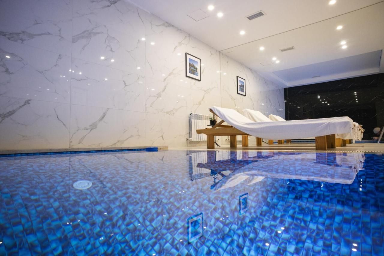 Resident Hotel Kazybek Bi