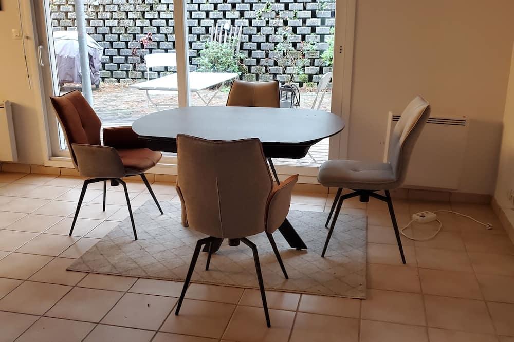 Proche Plages Sud et Centre Village. Villa Avec Piscine Dans Résidence Calme Aquitaine - Lacanau visuel 3/10