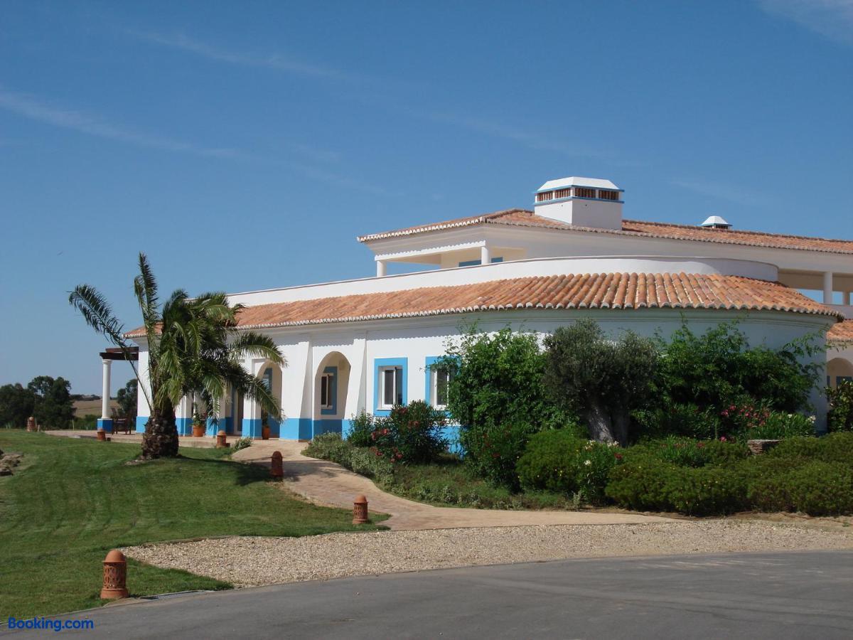 booking-513212-19853495-031078 Herdade Dos Grous