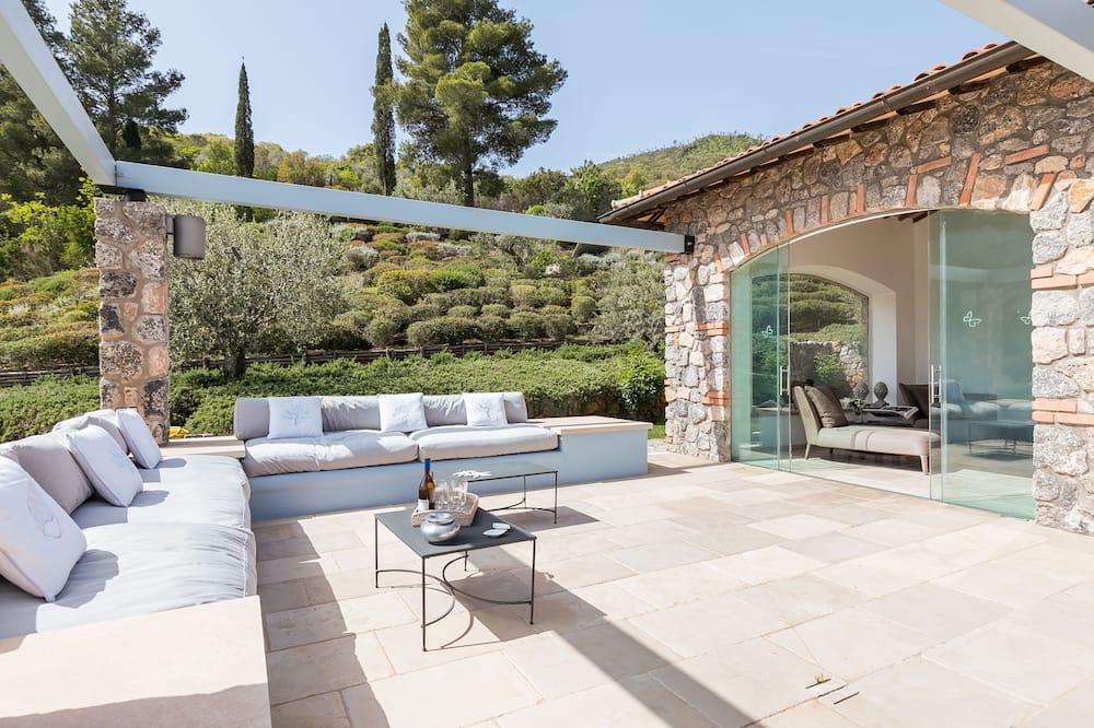 Villa Pimpinnacolo, Porto Ercole, Monte Argentario, Tuscany, With Pool And View Toscane - Monte Argentario visuel 1/5 Villa Pimpinnacolo, Porto Ercole, Monte Argentario, Tuscany, With Pool And View Toscane - Monte Argentario visuel 1/5