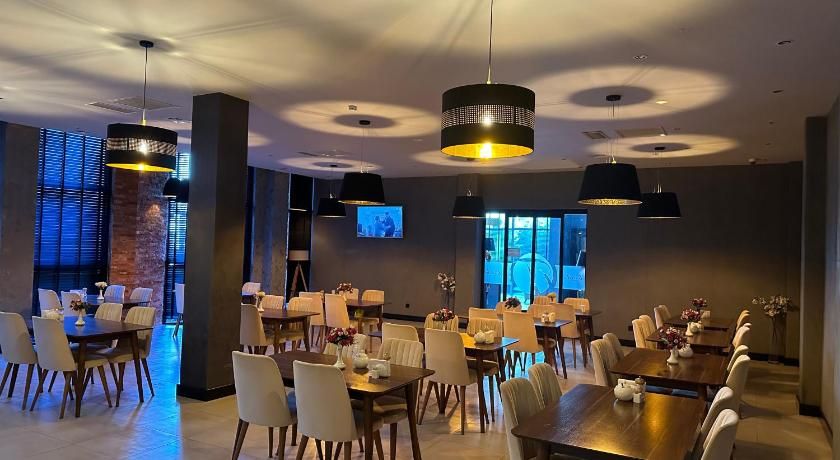 Hotel Tsereteli Palace