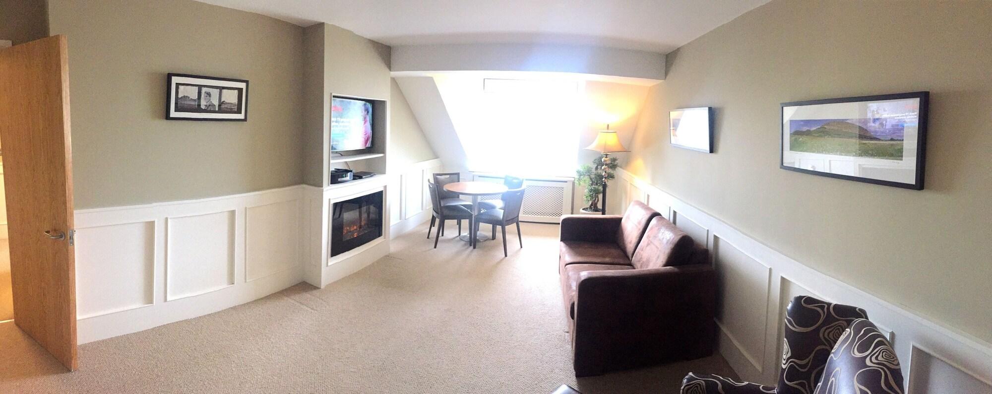 Strandhill Lodge and Suites