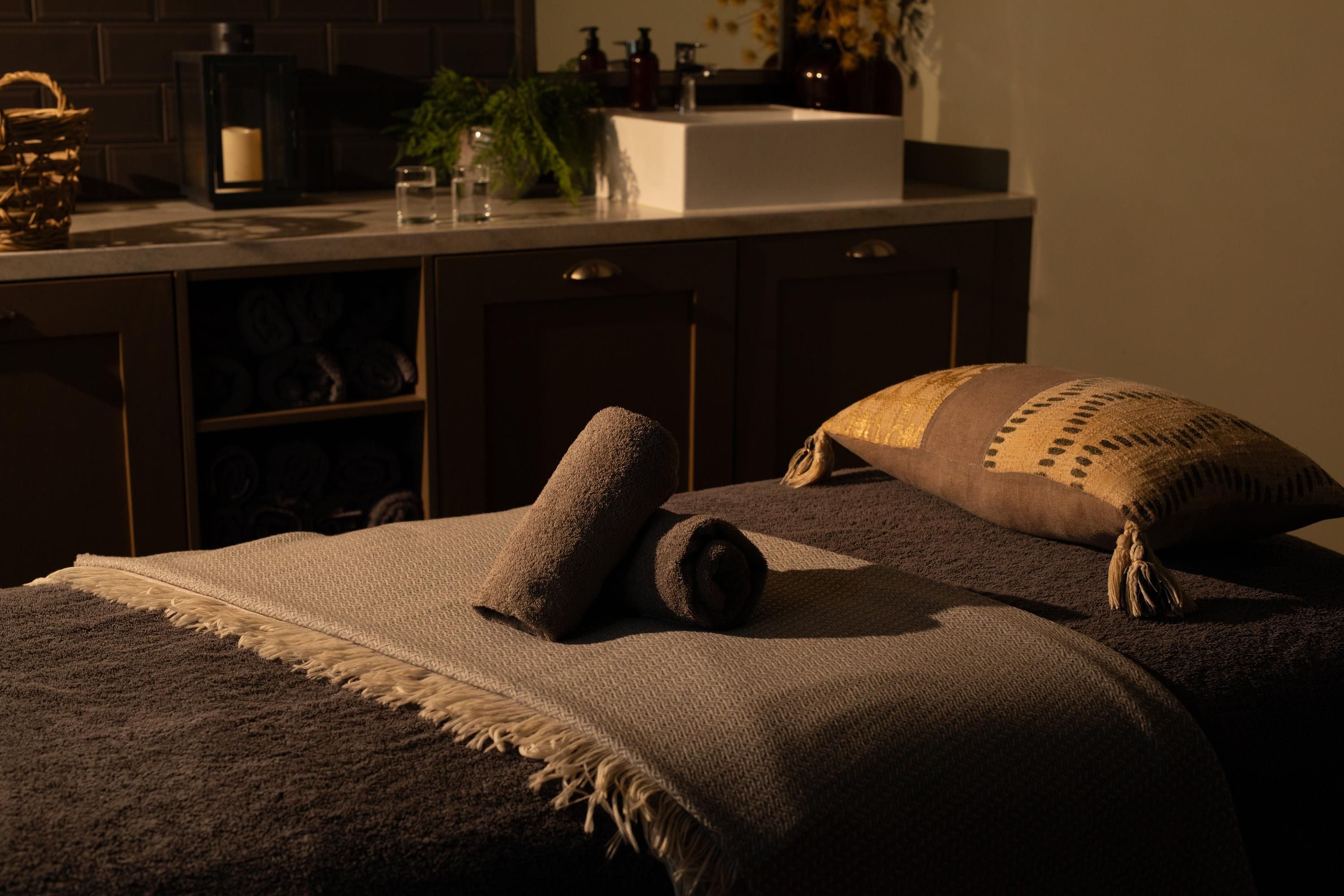 Kimpton Charlotte Square By IHG