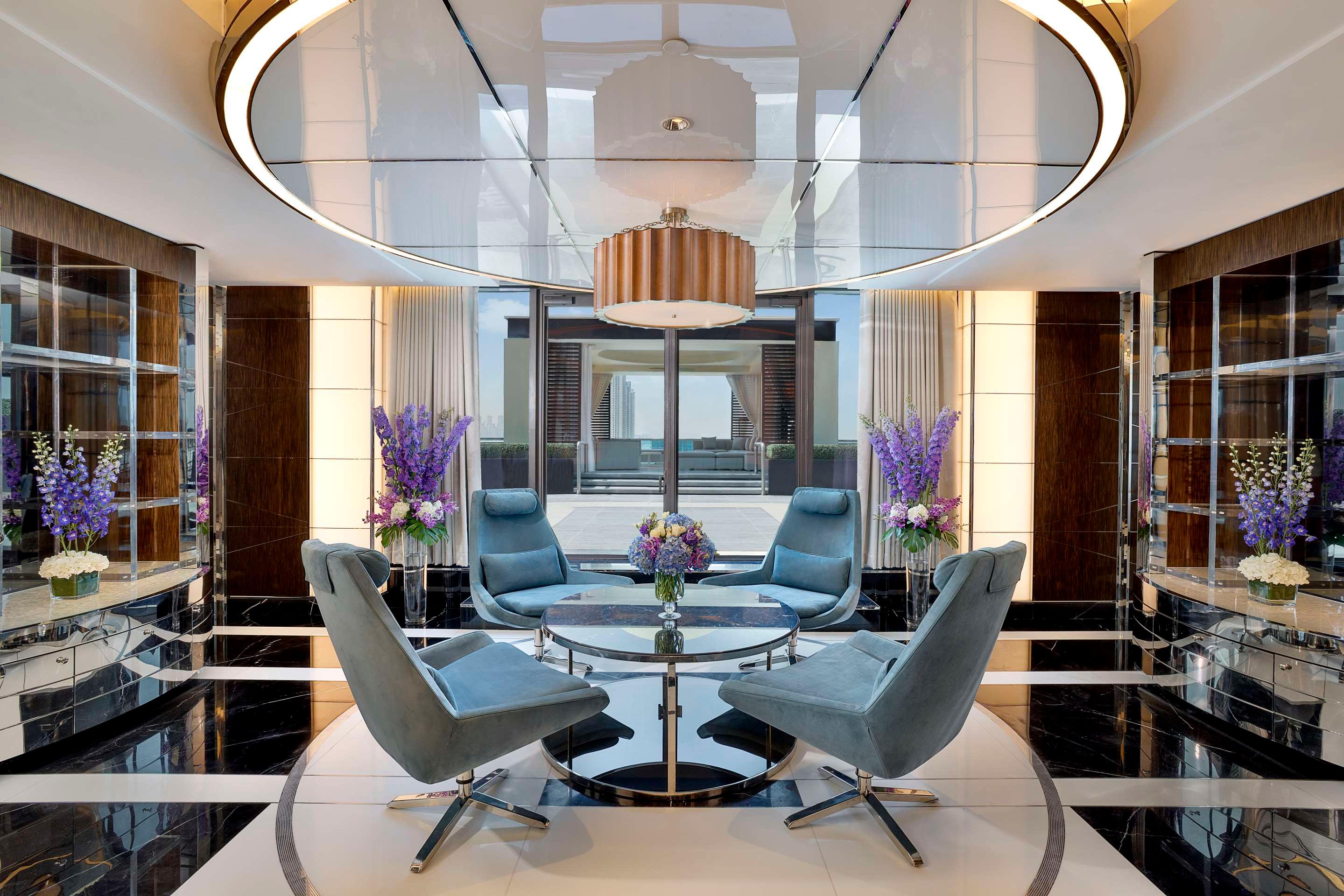 ice-8521867-111246573-057410 Hilton Dubai Palm Jumeirah