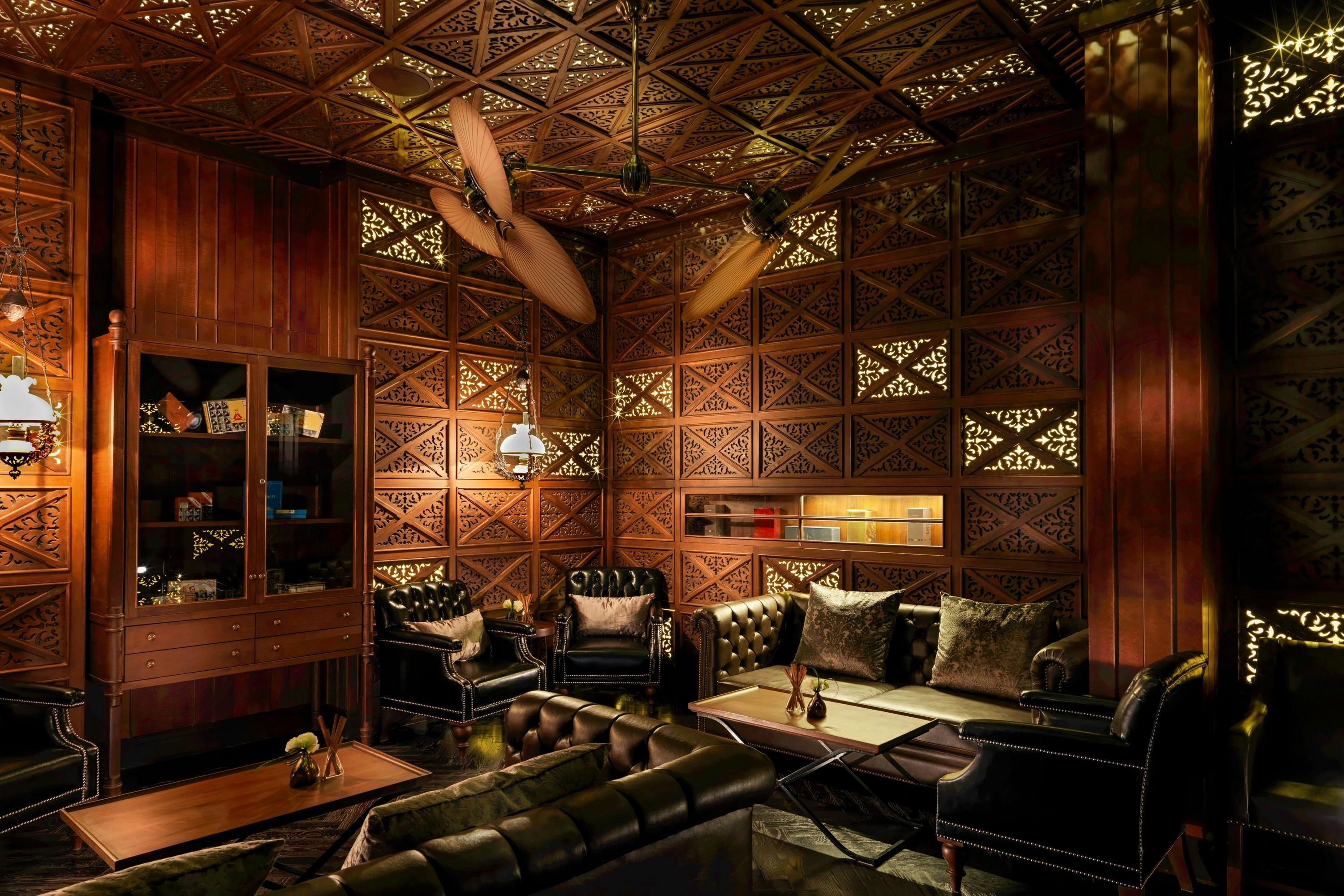 Hotel Muse Bangkok, Autograph Collection