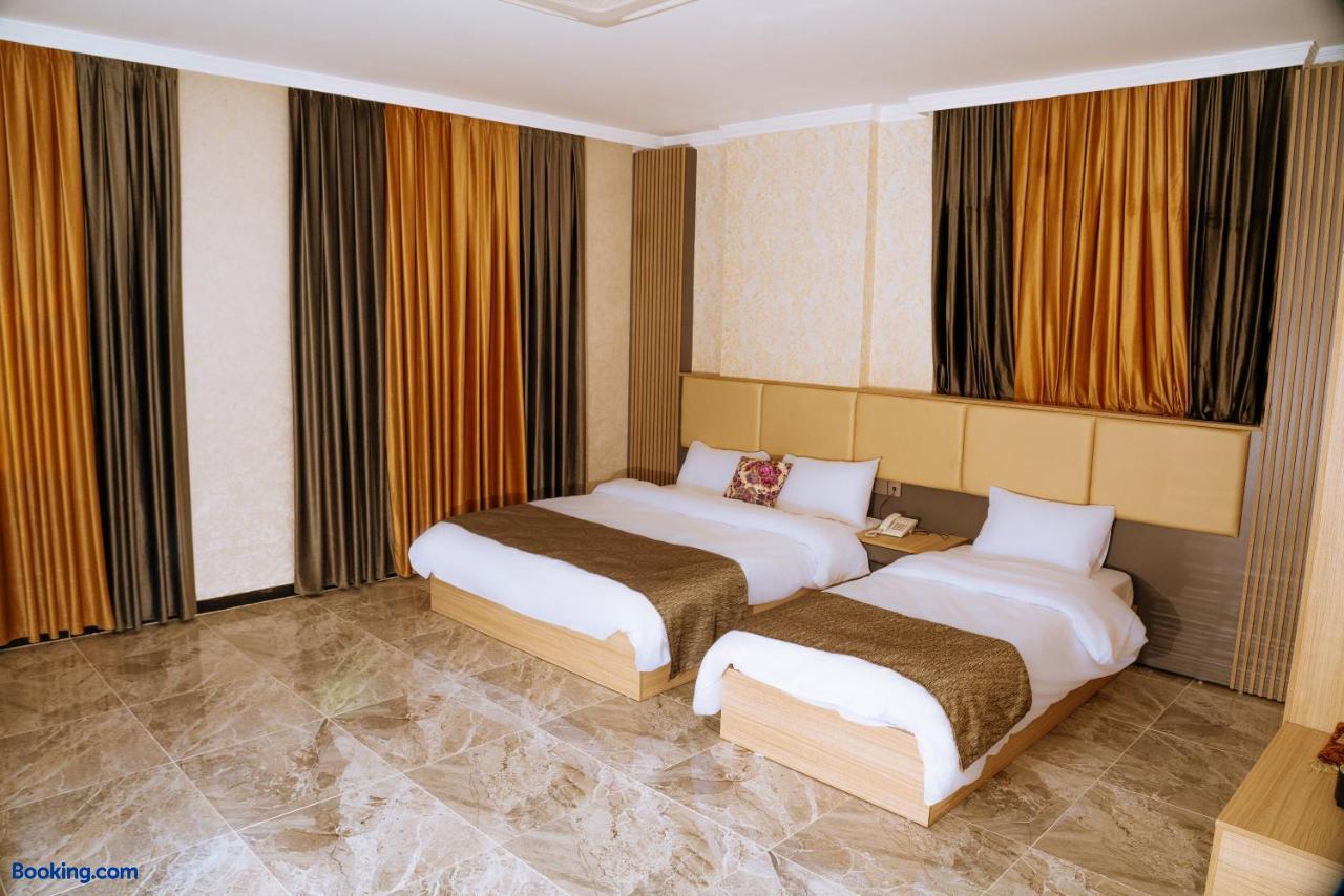 booking-1071267710-542362241-255123 Sarok Hotel
