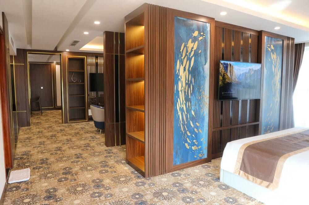 YEN BIEN LUXURY HOTEL