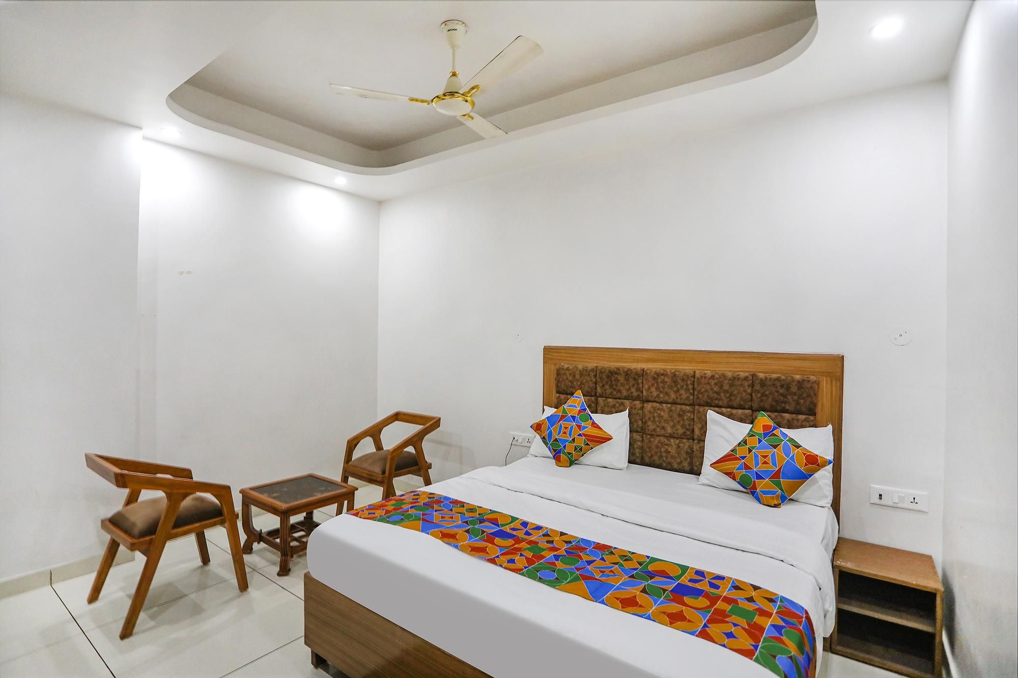 hotel photo