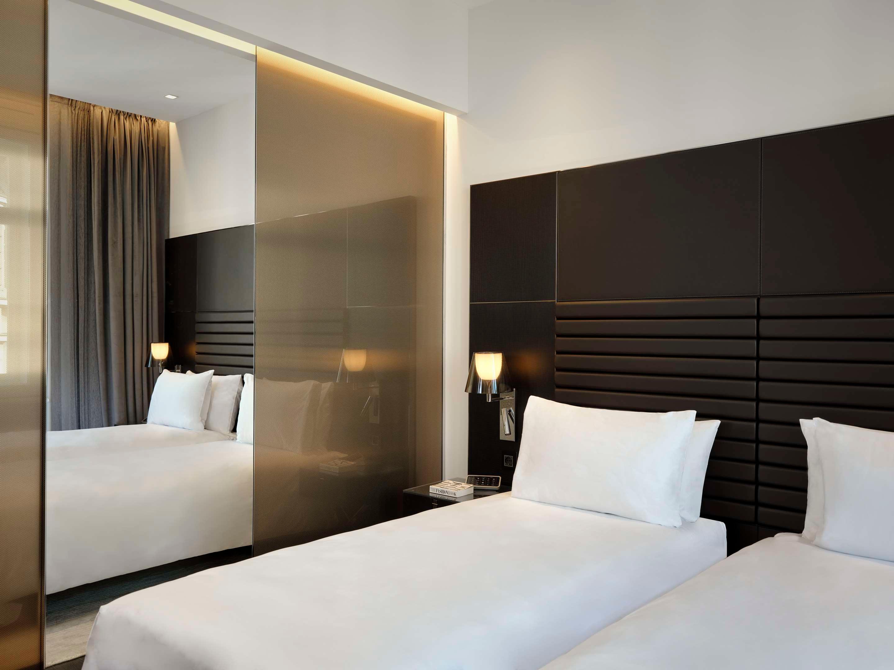 ice-10299400-110087388-790663 art'otel Zagreb