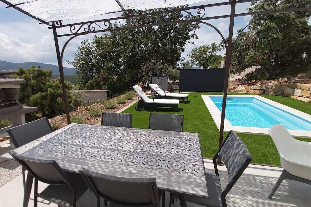 New, detached 2-bedroom villa for 4 people Provence-Alpes-Côte d'Azur - Rocbaron visuel 1/5 New, detached 2-bedroom villa for 4 people Provence-Alpes-Côte d'Azur - Rocbaron visuel 1/5