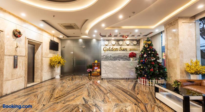 booking-1070875012-528085098-528076 Golden Sun Apartment by New Sky Travel