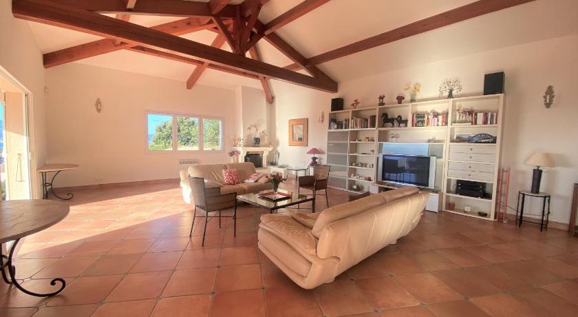 Villa 5 Pièces 8 Couchages Porticcio Corsica - Porticcio visuel 2/5 Villa 5 Pièces 8 Couchages Porticcio Corsica - Porticcio visuel 2/5