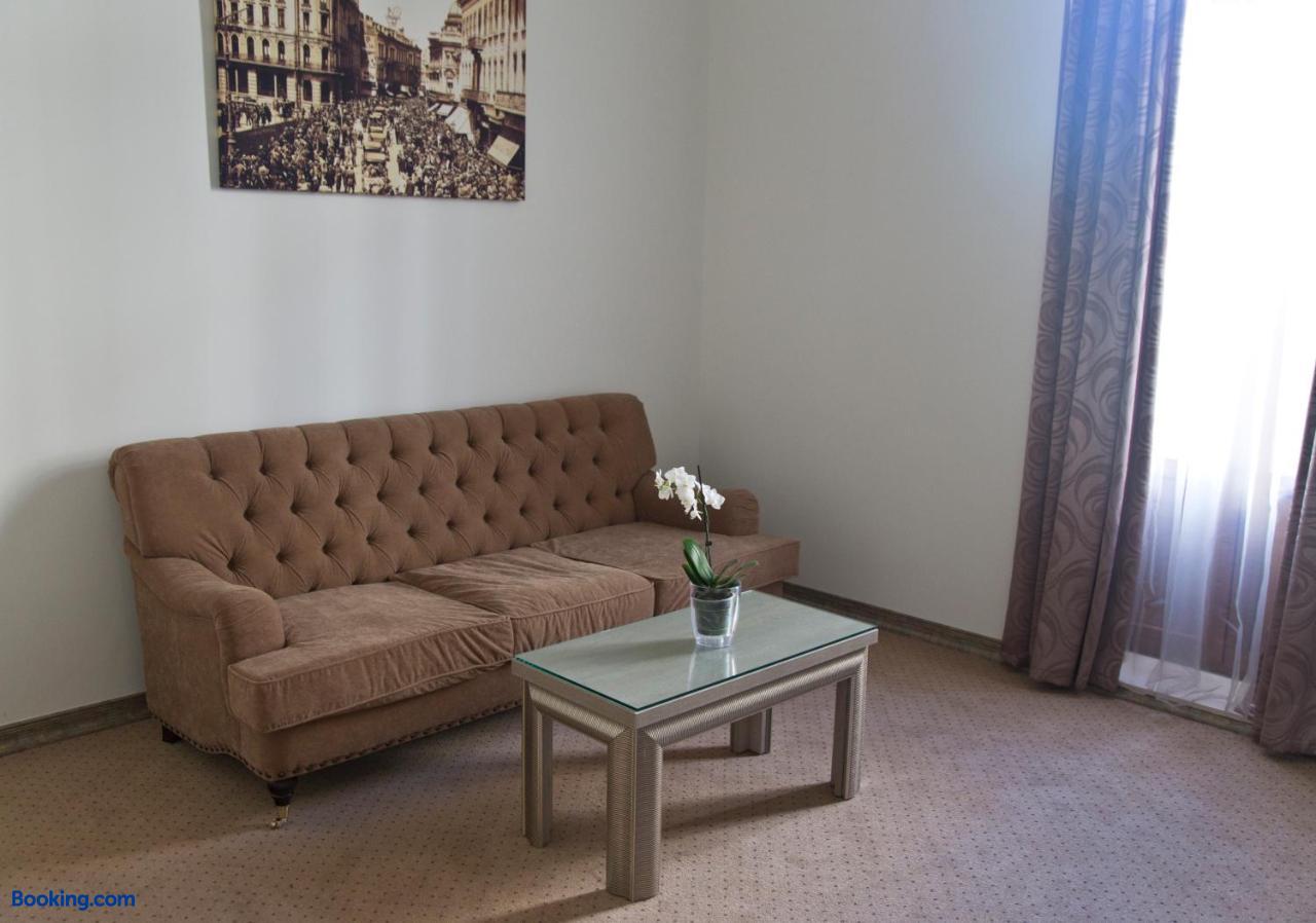 booking-2216077-58387441-365552 Euro Hotel Grivita