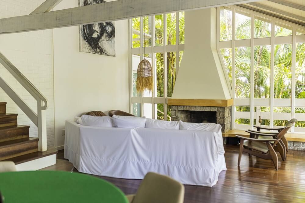 Felissimo Exclusive Hotel