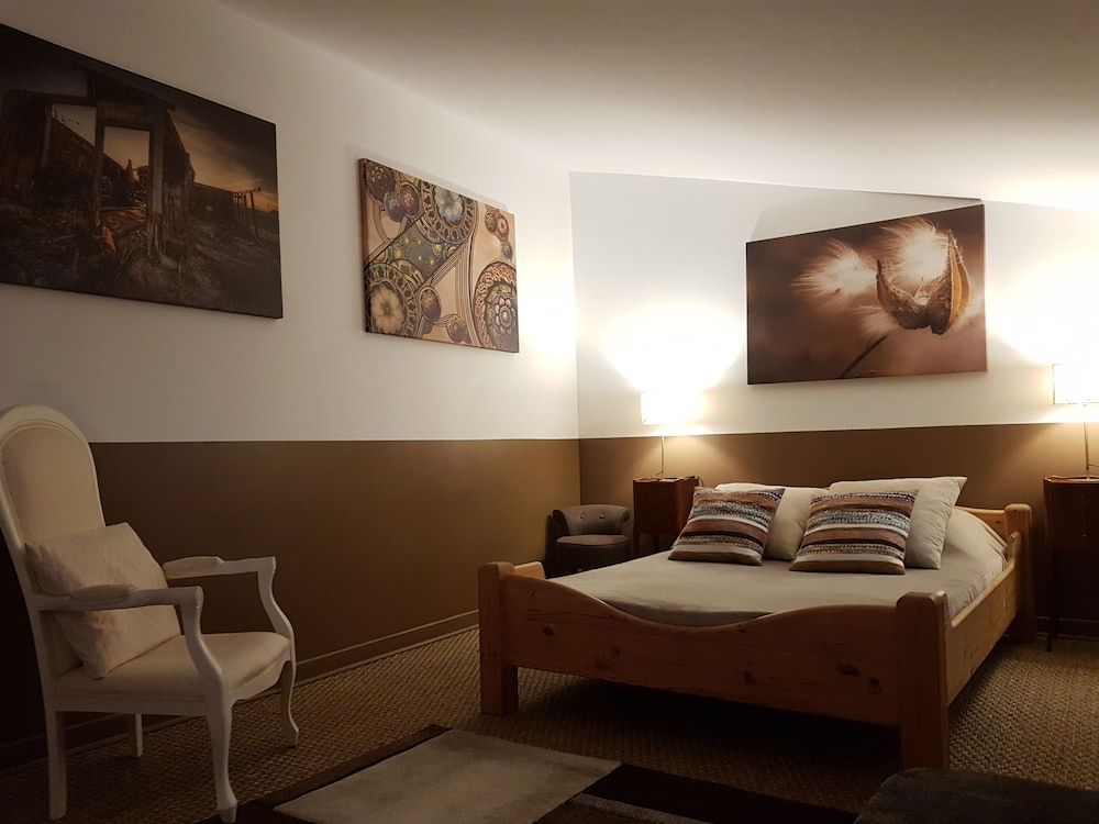 hotel photo