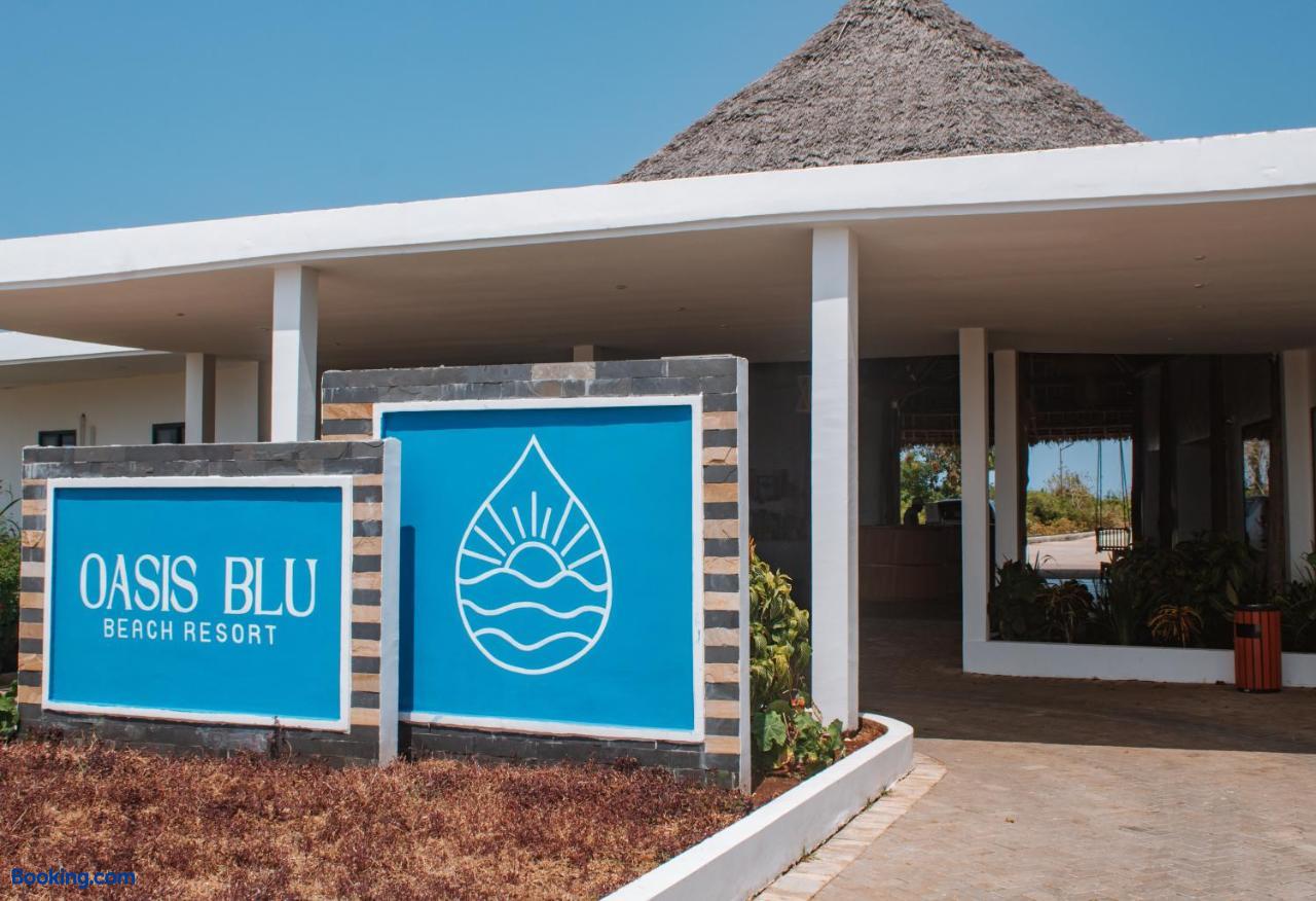 booking-1072128335-641134660-385548 Oasis Blu Beach Resort-Adults Only