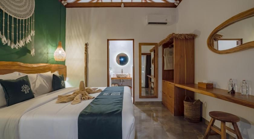 Ehoa Bali Nyanyi Boutique Hotel - In Front Of Entrance To Nuanu