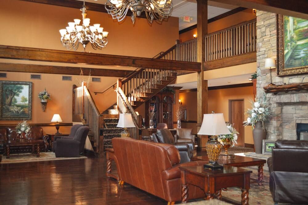 The Lodge at Flat Rock