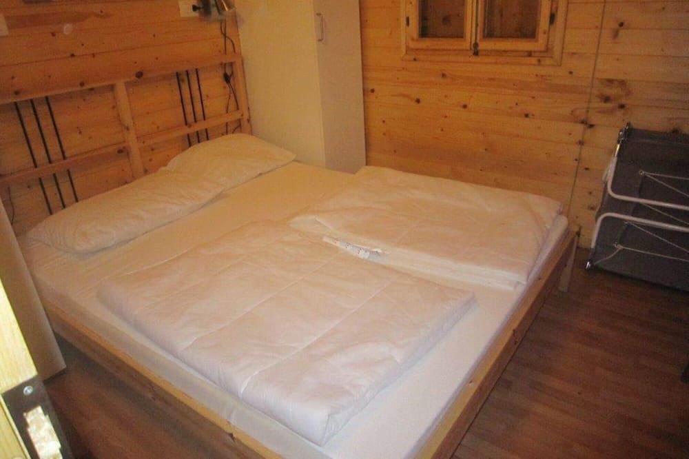 Beautiful Chalet On Lake Lugano In Italy For Rent From 325 Euros P / W Lombardije - Porlezza visuel 3/5 Beautiful Chalet On Lake Lugano In Italy For Rent From 325 Euros P / W Lombardije - Porlezza visuel 3/5
