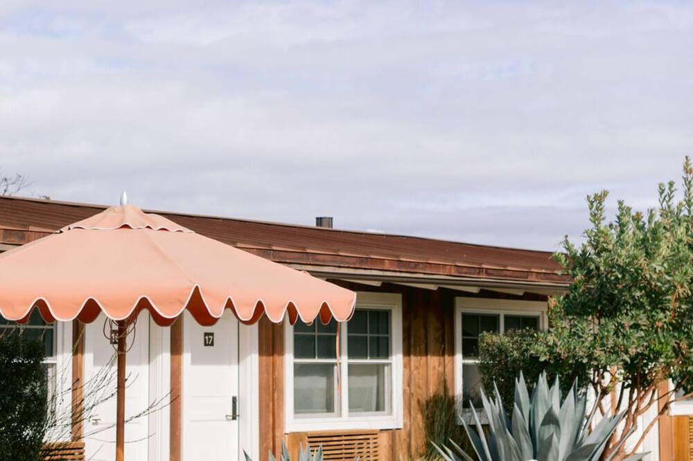 Skyview Los Alamos - 21 & Over Pool