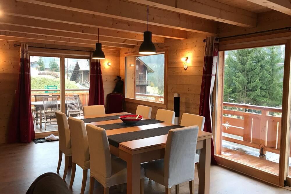 Detached, south-facing chalet close to hiking trails and lake Rhône-Alpes - Abondance visuel 3/5 Detached, south-facing chalet close to hiking trails and lake Rhône-Alpes - Abondance visuel 3/5