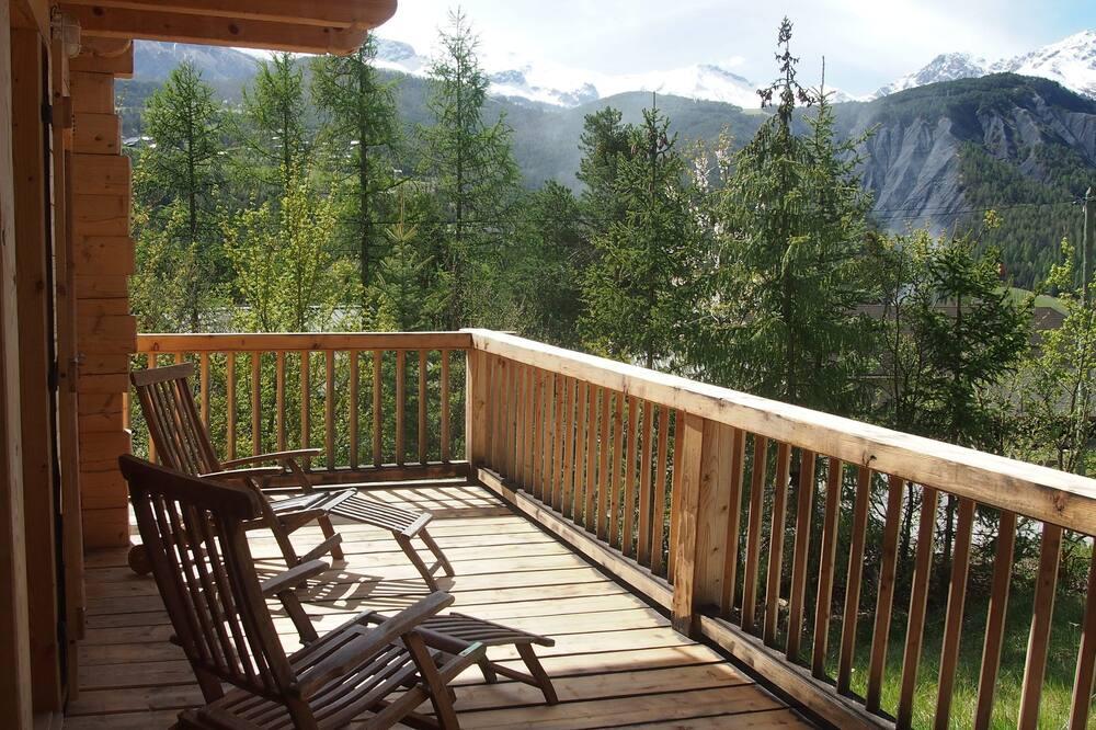 Charming chalet with wonderful views of the peaks Provence-Alpes-Côte d'Azur - Faucon-de-Barcelonnette visuel 2/5 Charming chalet with wonderful views of the peaks Provence-Alpes-Côte d'Azur - Faucon-de-Barcelonnette visuel 2/5