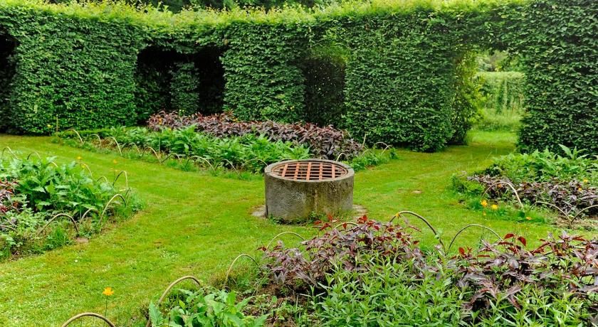 Chateau De La Chassaigne Auvergne - Thiers visuel 4/5