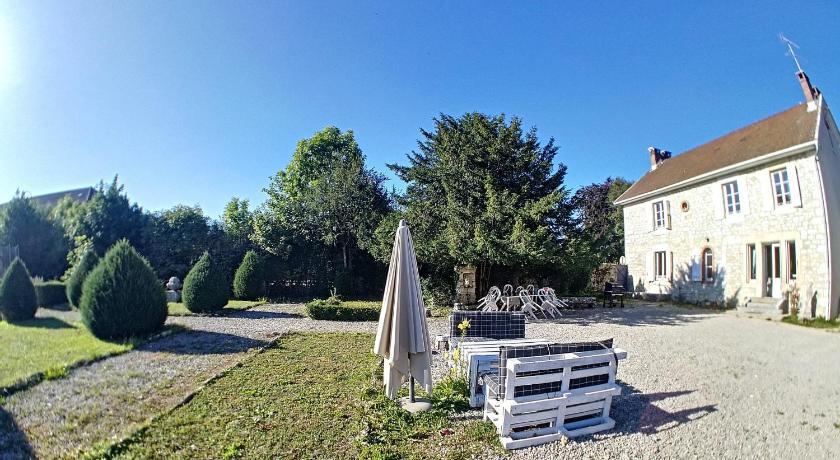 Gîte Jura Lac Emeraude Franche Comté - Clairvaux-les-Lacs visuel 1/5 Gîte Jura Lac Emeraude Franche Comté - Clairvaux-les-Lacs visuel 1/5