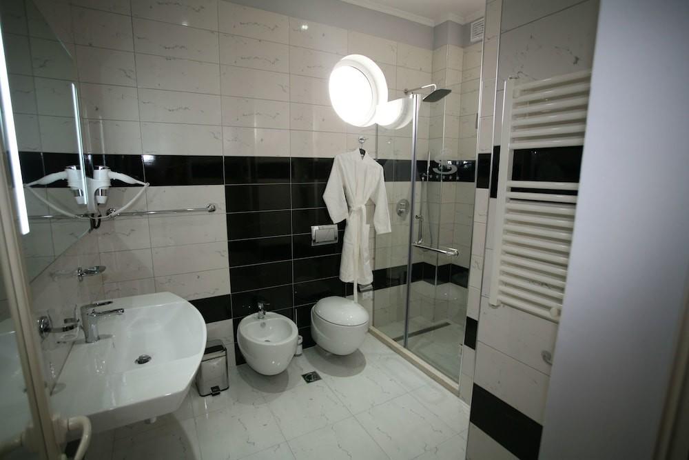 sembo-2111551-c917c6-285138 Hotel Las