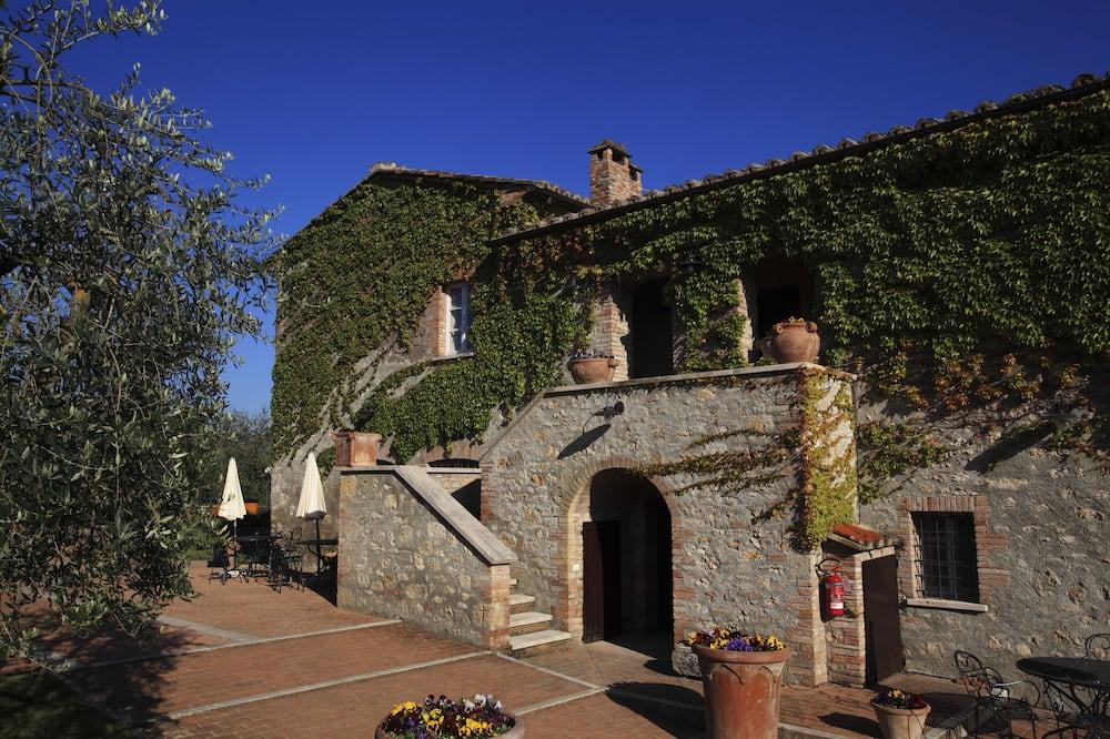 Agriturismo La Sovana Toscane - Sarteano visuel 1/5 Agriturismo La Sovana Toscane - Sarteano visuel 1/5