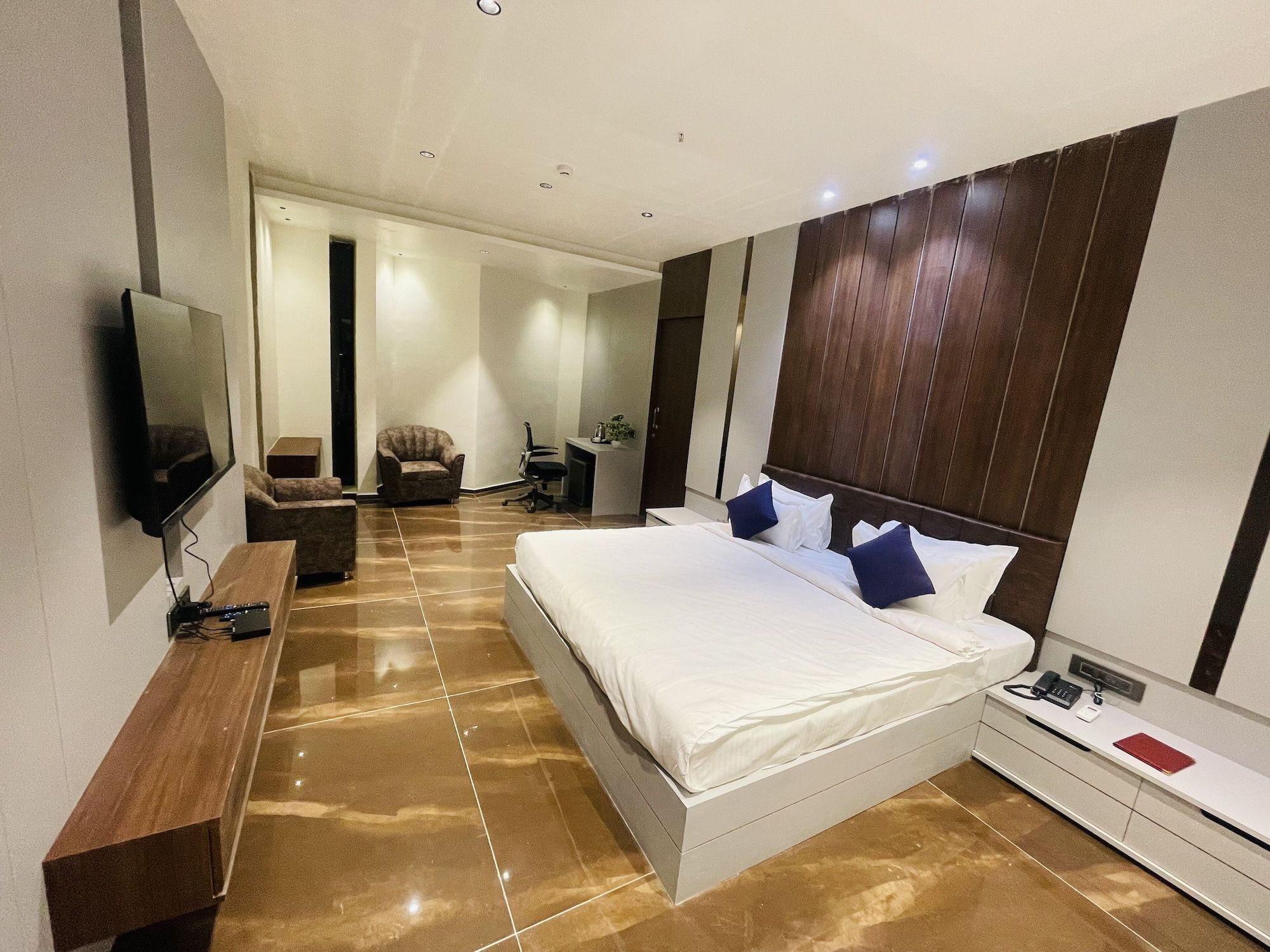 hotel photo