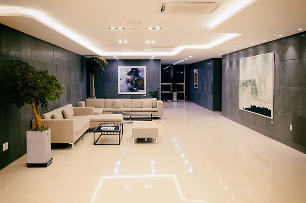 Sweet May Seogwipo Hotel