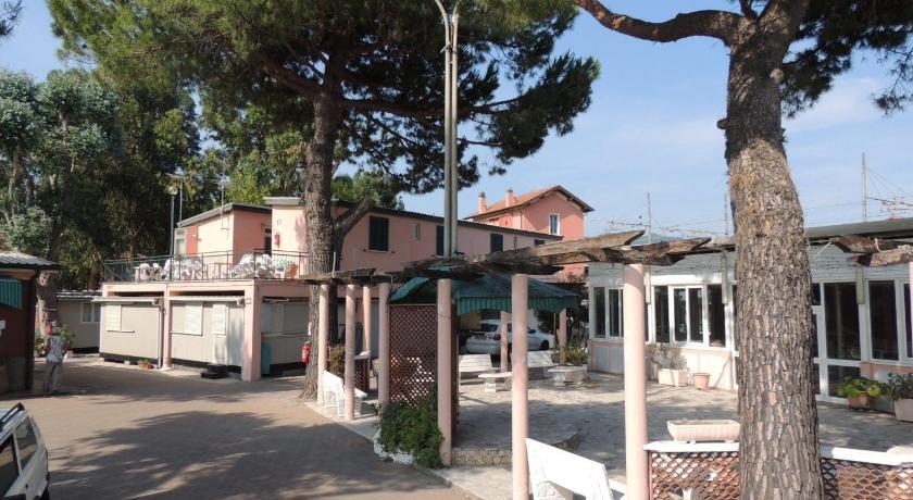 Appartamenti Camping Rivamare Ligurië - Albenga visuel 2/5 Appartamenti Camping Rivamare Ligurië - Albenga visuel 2/5