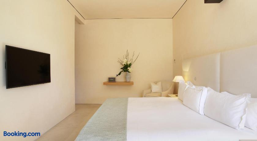 booking-547010-146708934-341320 MUSE Saint-Tropez