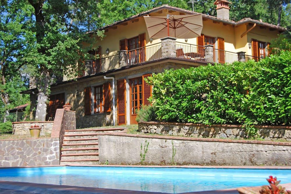 Spacious Villa with Pool in the heart of Chianti, ideal for exploring Tuscany Toscane - Tavarnelle Val di Pesa visuel 1/5 Spacious Villa with Pool in the heart of Chianti, ideal for exploring Tuscany Toscane - Tavarnelle Val di Pesa visuel 1/5