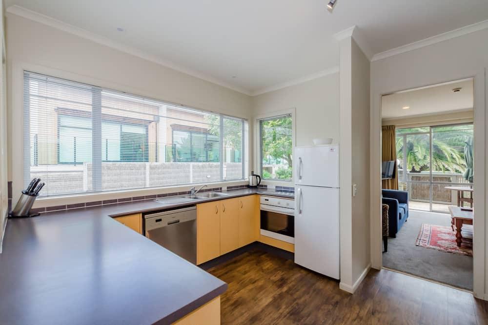 expedia_group-465254-01b4b8f5-307053 Raumati Sands Resort
