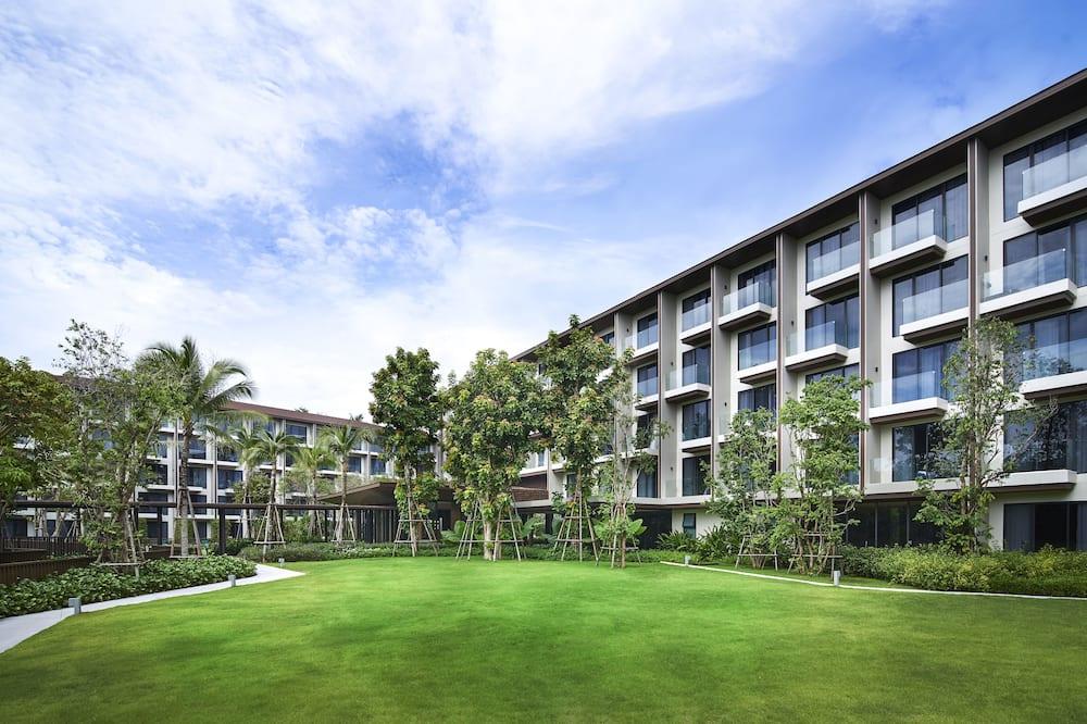 expedia_group-4817929-181712100-450755 Ozo Phuket (Sha Plus+)