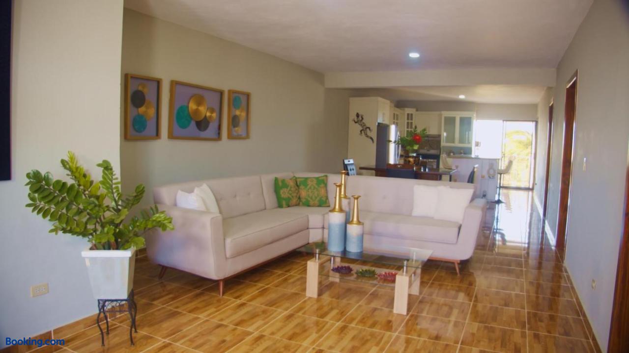 booking-1071008840-595565953-098965 Aparta Hotel Esa Buya
